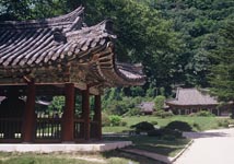 Glocke des Pohyon Tempels im Myohyangsan Gebirge